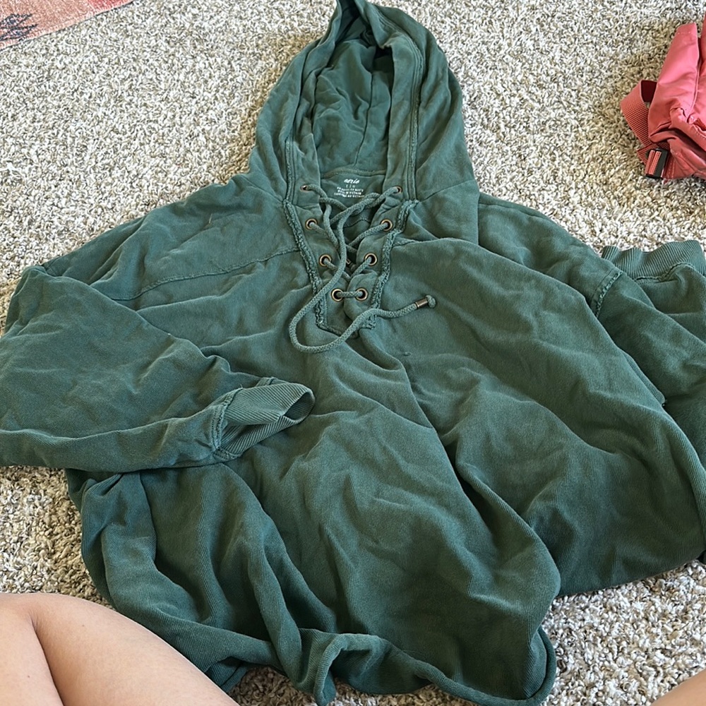 Aerie tie sweatshirt